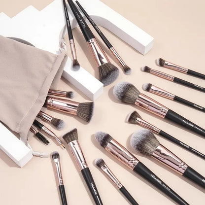 Your Complete Beauty Arsenal — 18 Pro Brushes For A Flawless Filter-Look