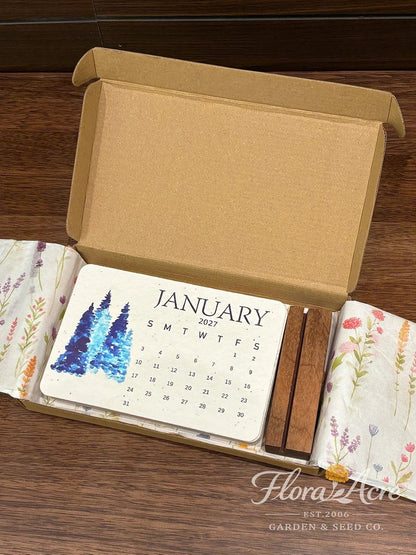 Calendar cards and wooden holder packed in the gift box